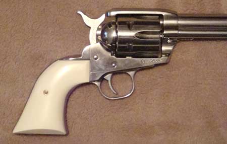 Ruger Vaquero; William Krummel