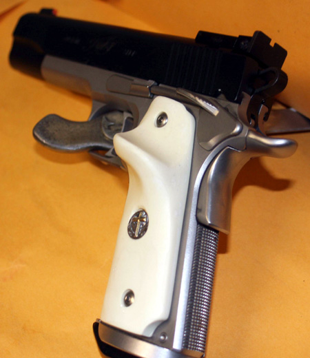 Gold Cross/ivory thumbrest grips